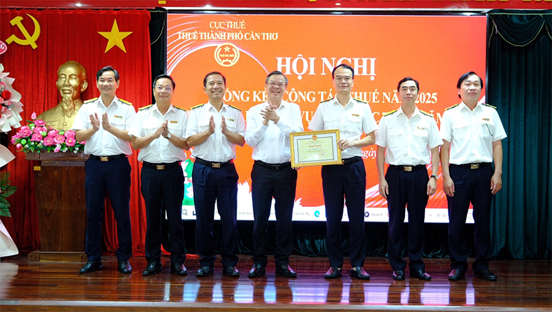 รายได้ภาษีภายในประเทศของเมืองเกิ่นโถในปี 2025 สูงกว่าที่คาดการณ์ไว้