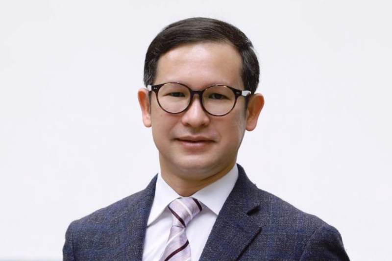 ประวัติ ย่อของ มุนิน พงษ์สภา อดีตคณบดีคณะนิติศาสตร์ มหาวิทยาลัยธรรมศาสตร์